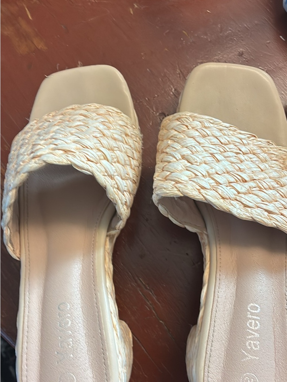 Woven Slide Sandals in Natural Beige